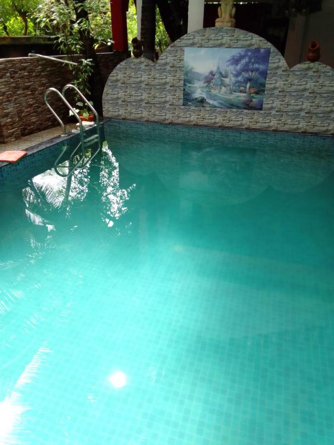 La Gabriell Beach Inn Calangute Bagian luar foto